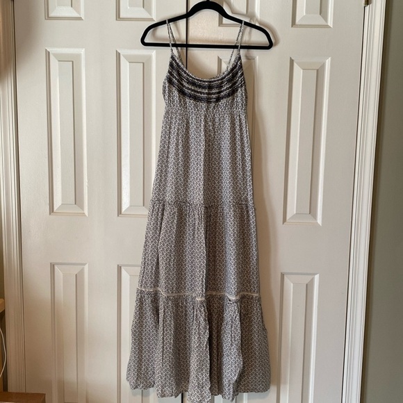 American Eagle Outfitters Tiered Long Sundress Size XS in Like New Condition - Picture 1 of 9